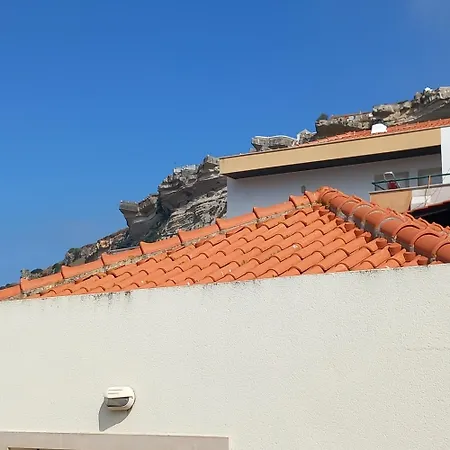 Casa Quintal Apartment Nazaré